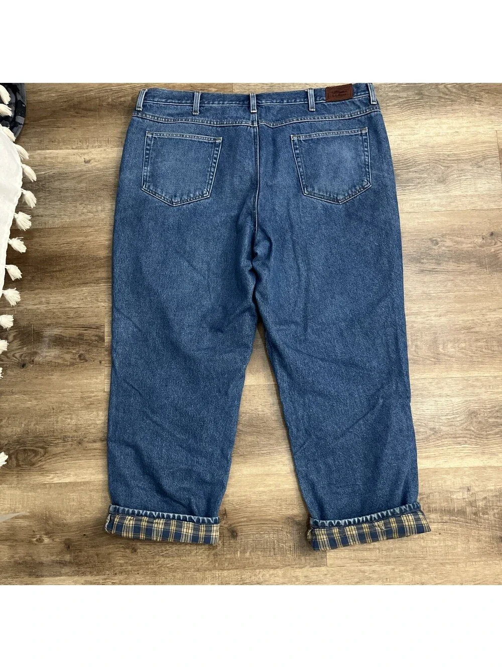 L.L.Bean Men’s Straight Leg flannel lined Blue Denim Jeans Regular Fit Medium